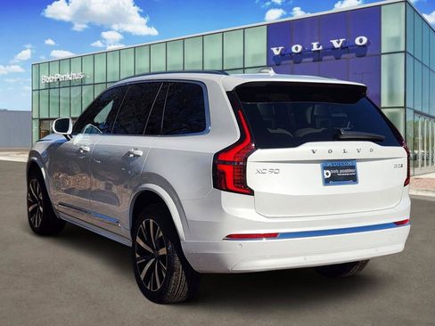 New 2026 Volvo XC90 B5 Core image 26