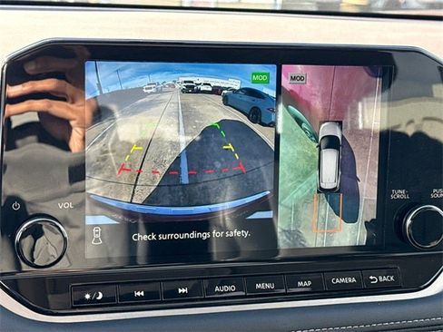 Certified 2023 Nissan Rogue SL w/ SL Premium Package image 26