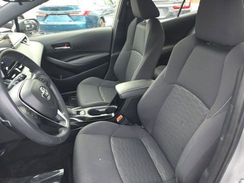 Used 2019 Toyota Corolla SE image 3