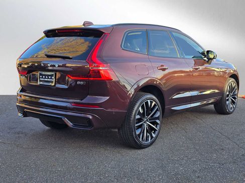 New 2026 Volvo XC60 B5 Ultra w/ Protection Package Premier image 7