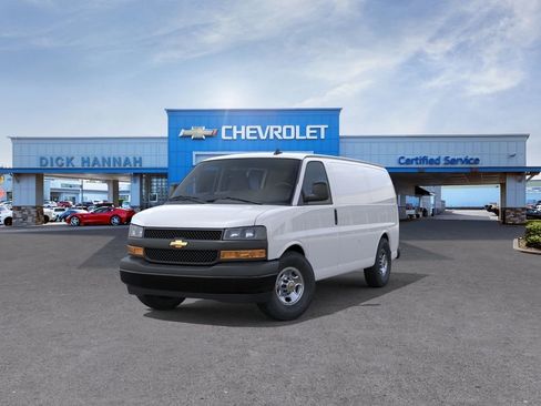 New 2026 Chevrolet Express 2500 RWD image 9