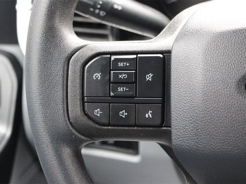 Used 2025 Ford F350 XL w/ 360-Degree Camera Package image 25