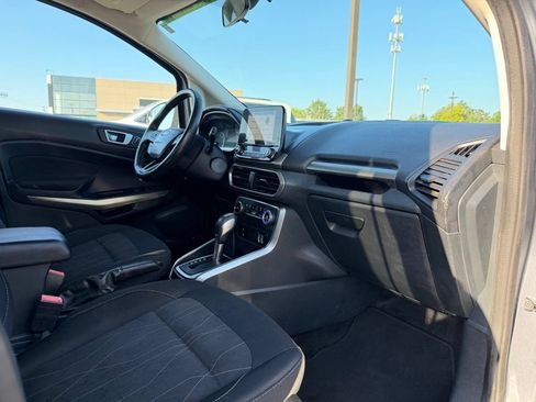 Used 2018 Ford EcoSport SE FWD image 31