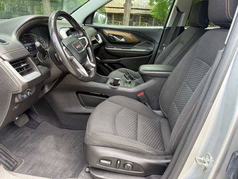 Used 2019 GMC Terrain SLE w/ Driver Convenience Package FWD image 15