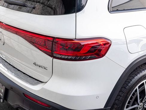 Used 2023 Mercedes-Benz EQB 350 4MATIC SUV image 41