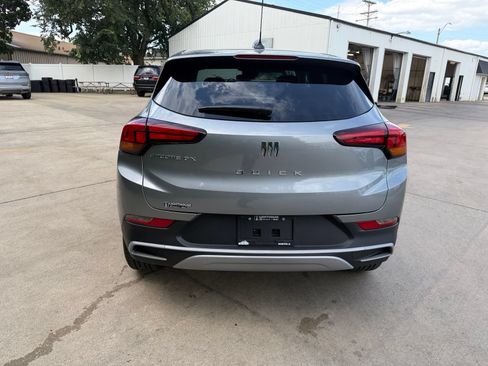 Used 2024 Buick Encore GX Preferred FWD image 30
