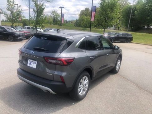 Used 2024 Ford Escape Active w/ Tech Pack #1 AWD/4WD image 5
