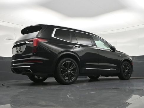 Used 2023 Cadillac XT6 Luxury FWD image 32