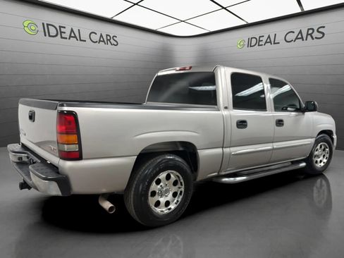 Used 2005 GMC Sierra 1500 SLE w/ Light Duty Power Package RWD image 5