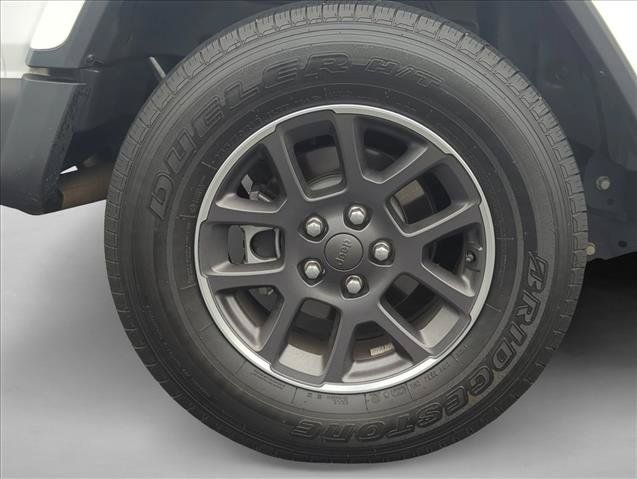 Used 2021 Jeep Wrangler Sport AWD/4WD image 9