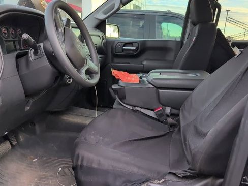 Used 2024 Chevrolet Silverado 1500 Custom Trail Boss w/ Turbomax Blackout Package image 11