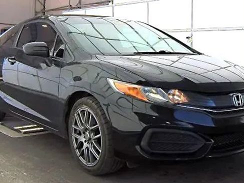 Used 2014 Honda Civic LX image 2