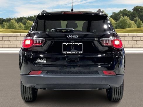 New 2026 Jeep Compass Latitude image 4