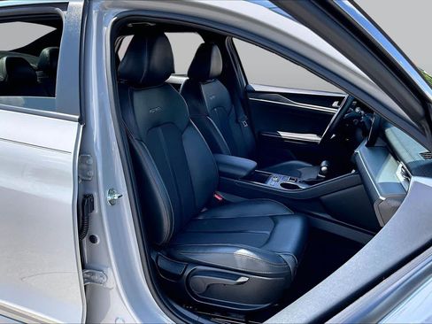 Used 2022 Kia K5 GT-Line FWD image 8