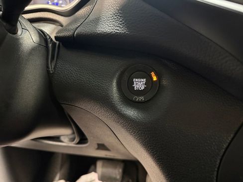 Used 2019 Jeep Cherokee Trailhawk w/ Comfort & Convenience Group image 38