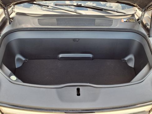Used 2024 Rivian R1S Adventure AWD/4WD image 30