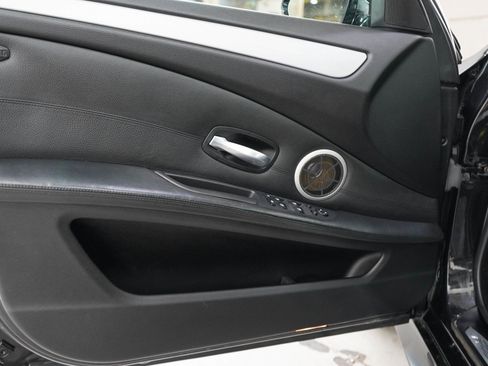 Used 2008 BMW M5 RWD image 17