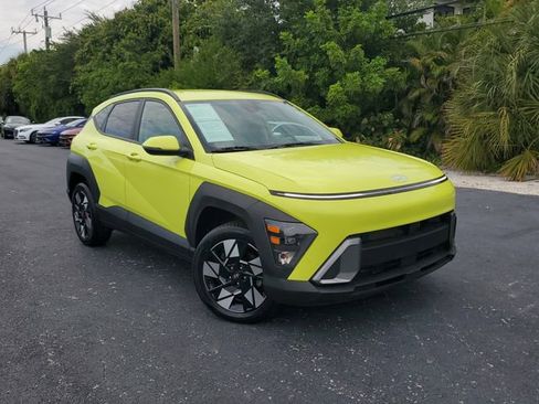 Certified 2024 Hyundai Kona SEL AWD/4WD image 29