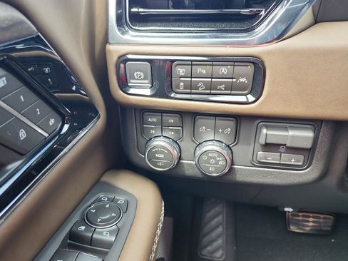 New 2026 GMC Yukon Denali Ultimate AWD/4WD image 20
