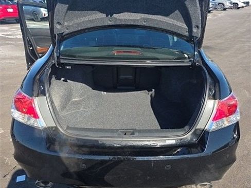 Used 2012 Honda Accord EX-L image 6