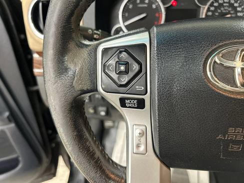 Used 2015 Toyota Tundra Limited w/ Limited Premium Package AWD/4WD image 19