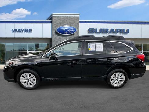 Used 2019 Subaru Outback 2.5i Premium AWD/4WD image 5
