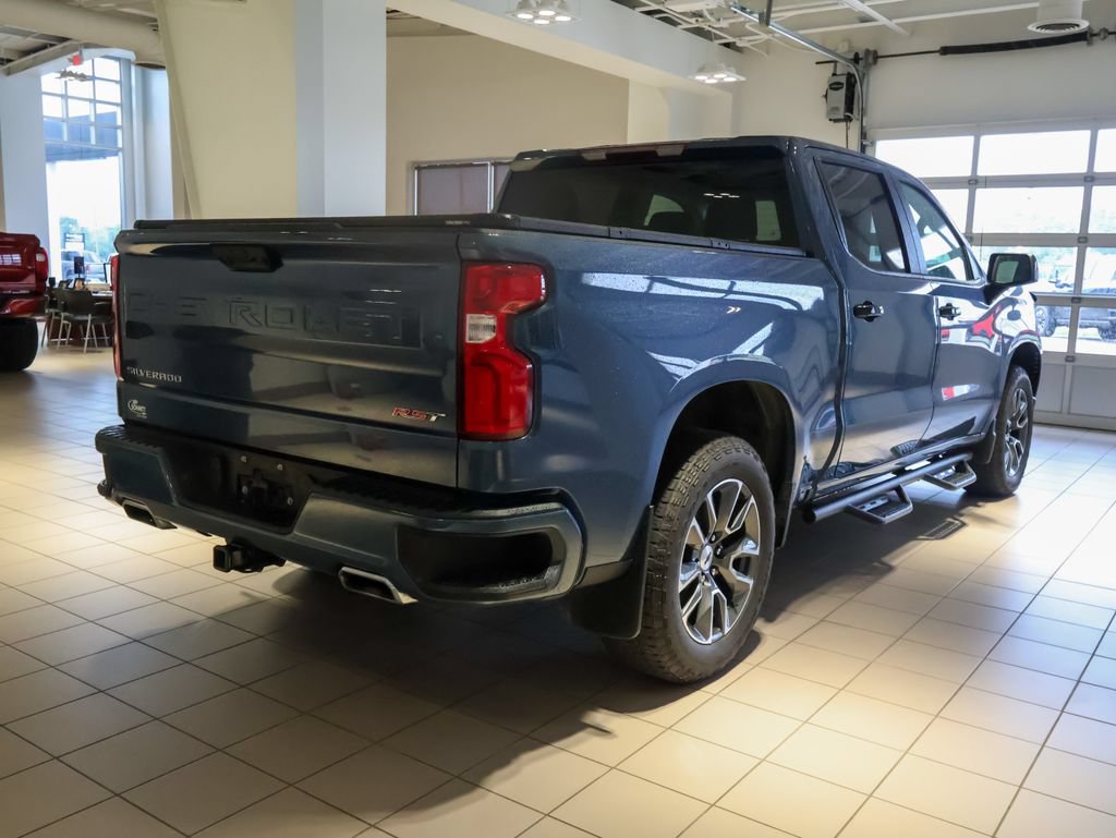 Used 2024 Chevrolet Silverado 1500 RST w/ Z71 Off-Road Package AWD/4WD image 2