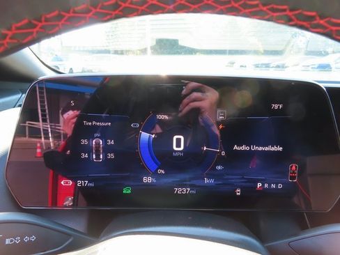 Used 2024 Chevrolet Equinox EV RS image 17