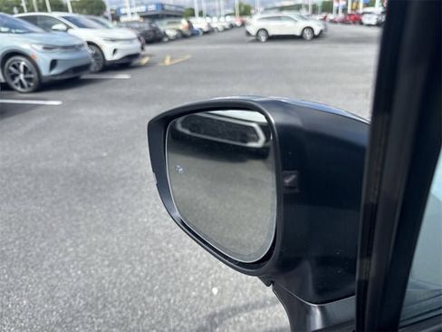 New 2025 Subaru Crosstrek 2.5i Limited w/ Crosstrek Mirror Package image 68