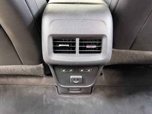 Used 2020 Chevrolet Equinox Premier AWD/4WD image 25