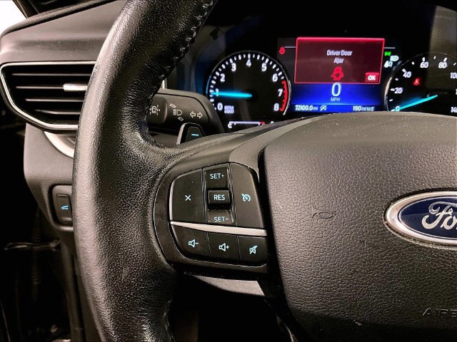 Used 2020 Ford Explorer XLT w/ Equipment Group 202A AWD/4WD image 17