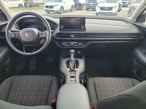 Used 2024 Honda HR-V LX image 15