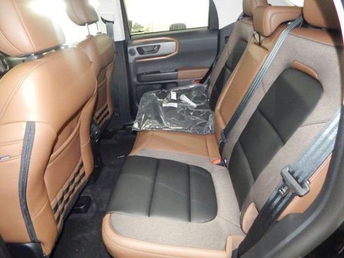 New 2025 Ford Bronco Sport Outer Banks w/ Outer Banks Tech Package+ AWD/4WD image 12