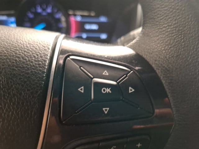 Used 2018 Ford Explorer Limited w/ Equipment Group 301A FWD image 27