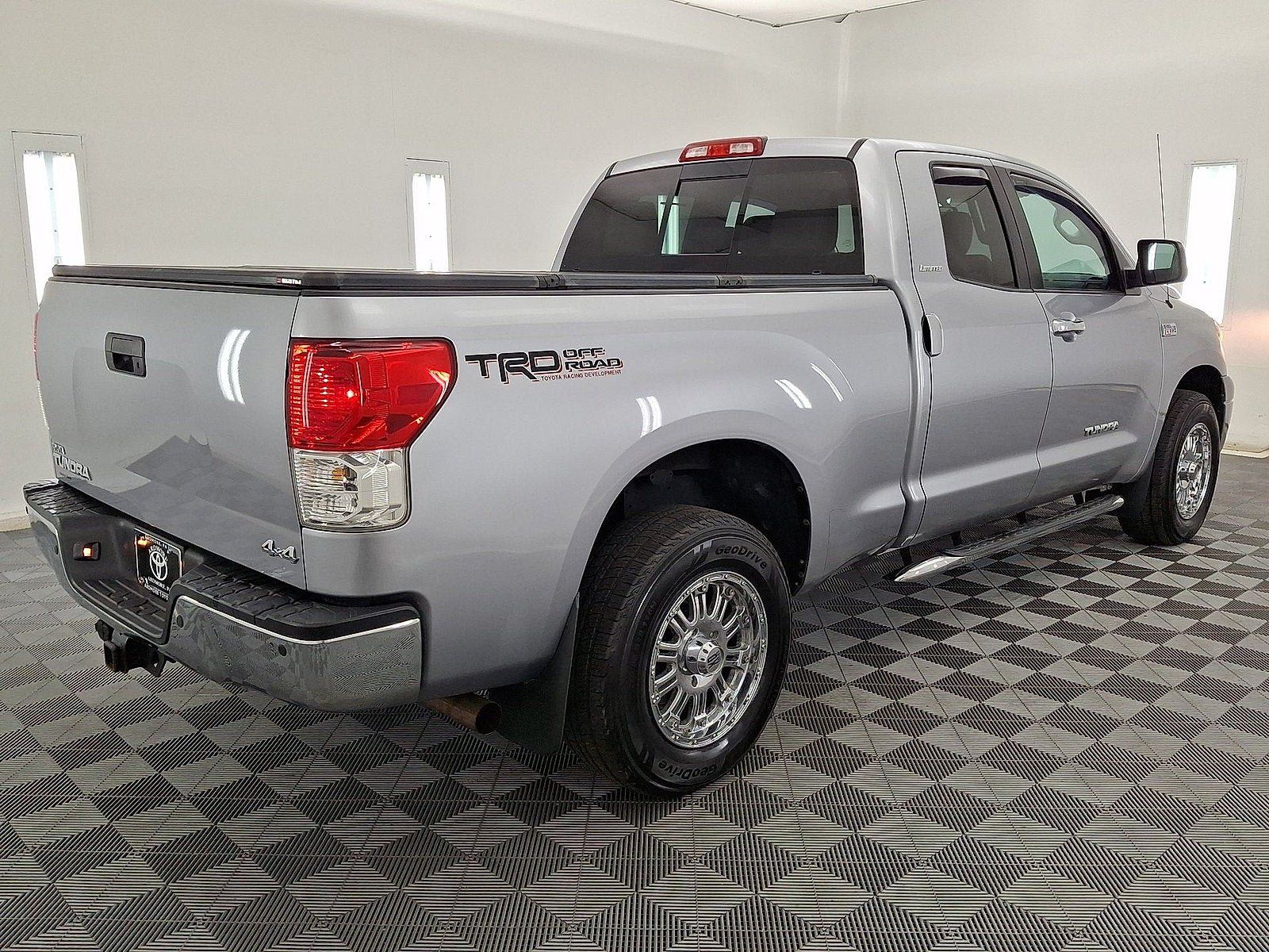 Used 2011 Toyota Tundra Limited w/ TRD Off-Road Pkg AWD/4WD image 15