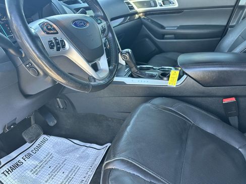 Used 2014 Ford Explorer Limited w/ Equipment Group 302A image 3