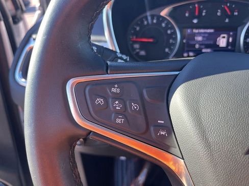 Used 2023 Chevrolet Equinox LT image 16