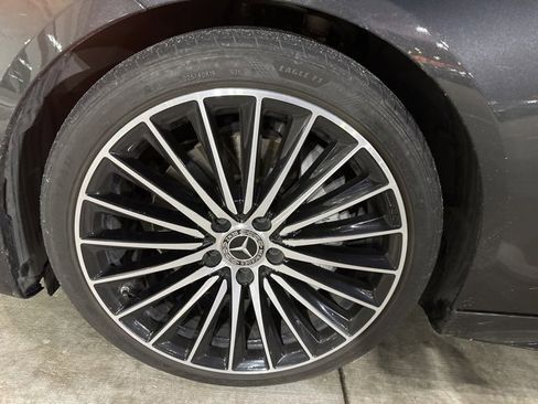 Used 2022 Mercedes-Benz C 300 Sedan image 14