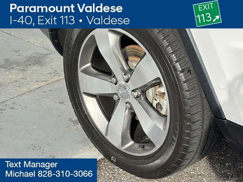 Used 2015 Jeep Grand Cherokee Limited image 27