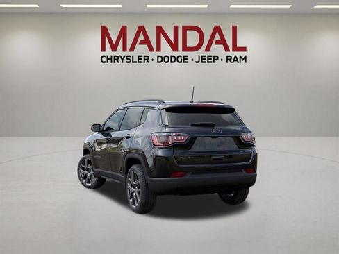New 2026 Jeep Compass Latitude AWD/4WD image 3