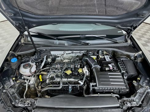 Used 2023 Audi Q3 2.0T Premium image 34