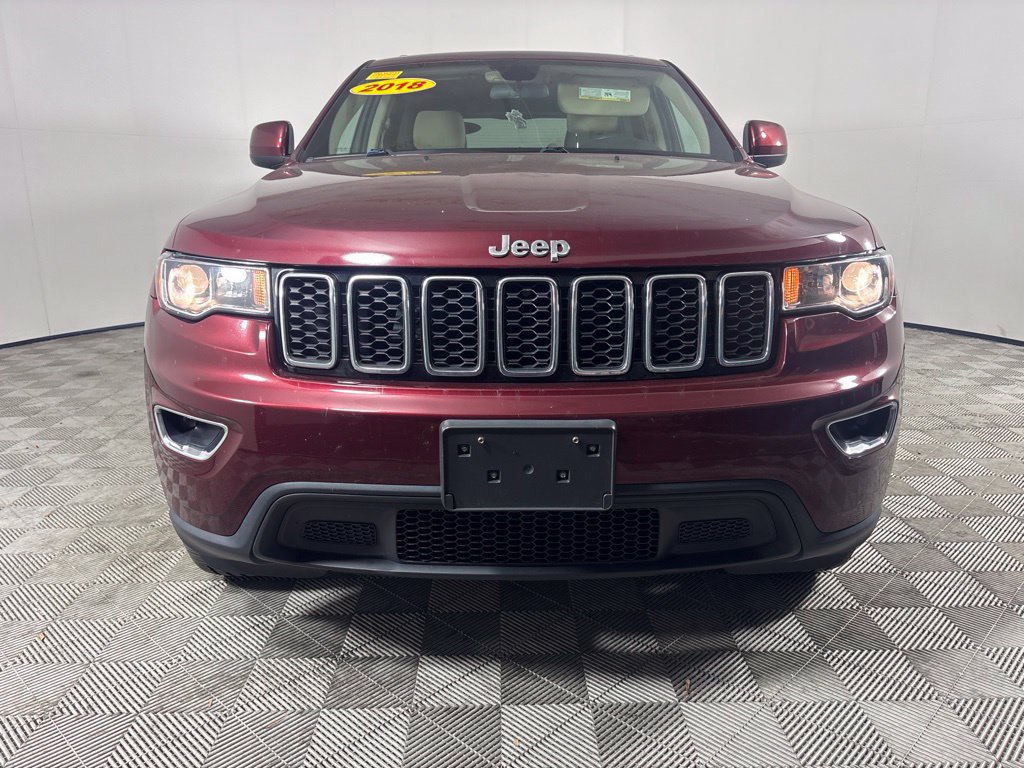 Used 2018 Jeep Grand Cherokee Laredo AWD/4WD image 8