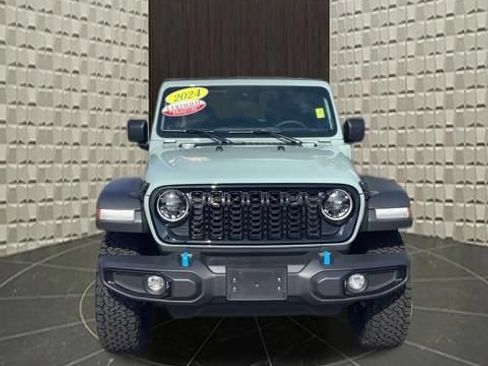 Certified 2024 Jeep Wrangler Unlimited AWD/4WD image 13