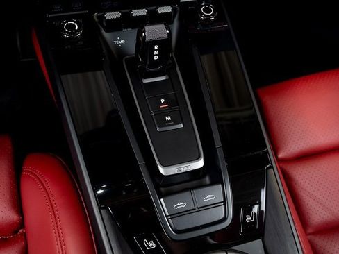 Used 2024 Porsche 911 Targa 4 GTS image 43