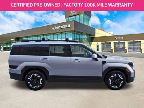 Certified 2025 Hyundai Santa Fe SEL FWD image 4