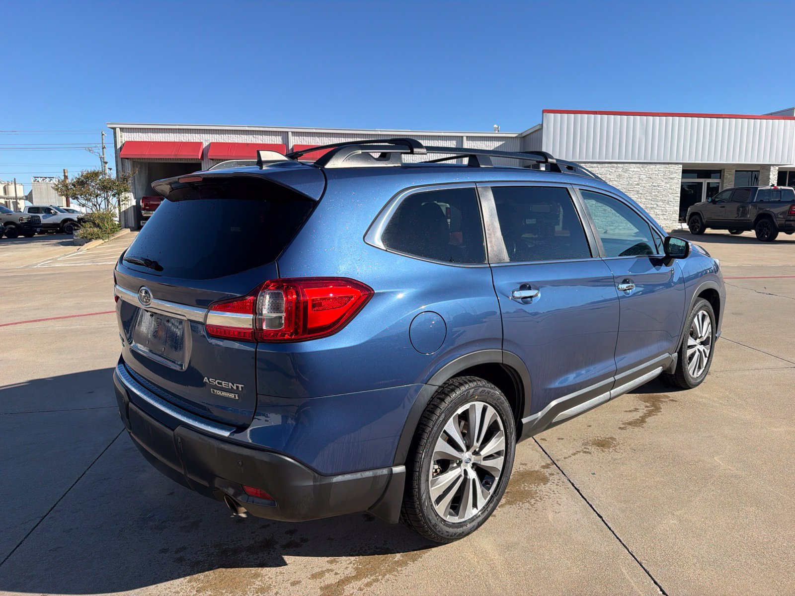 Used 2021 Subaru Ascent Touring AWD/4WD image 5
