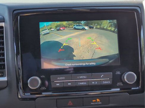 Used 2023 Nissan Frontier SV w/ SV Convenience Package image 18