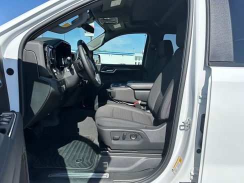 Certified 2026 Chevrolet Silverado 1500 RST AWD/4WD image 20