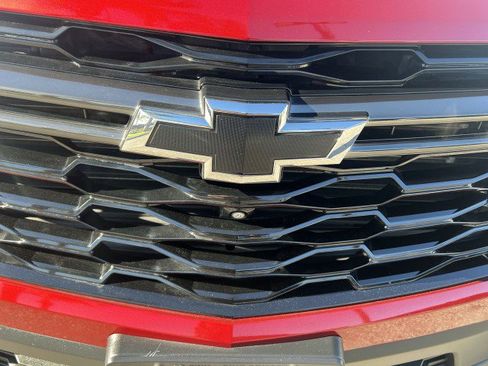 Used 2023 Chevrolet Traverse RS w/ LPO, Cargo Package image 30