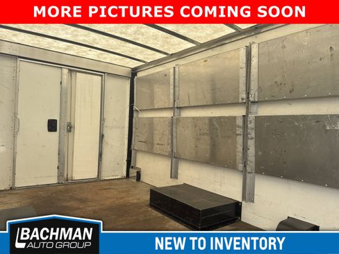 Used 2022 Chevrolet Express 3500 w/ Power Convenience Package image 6